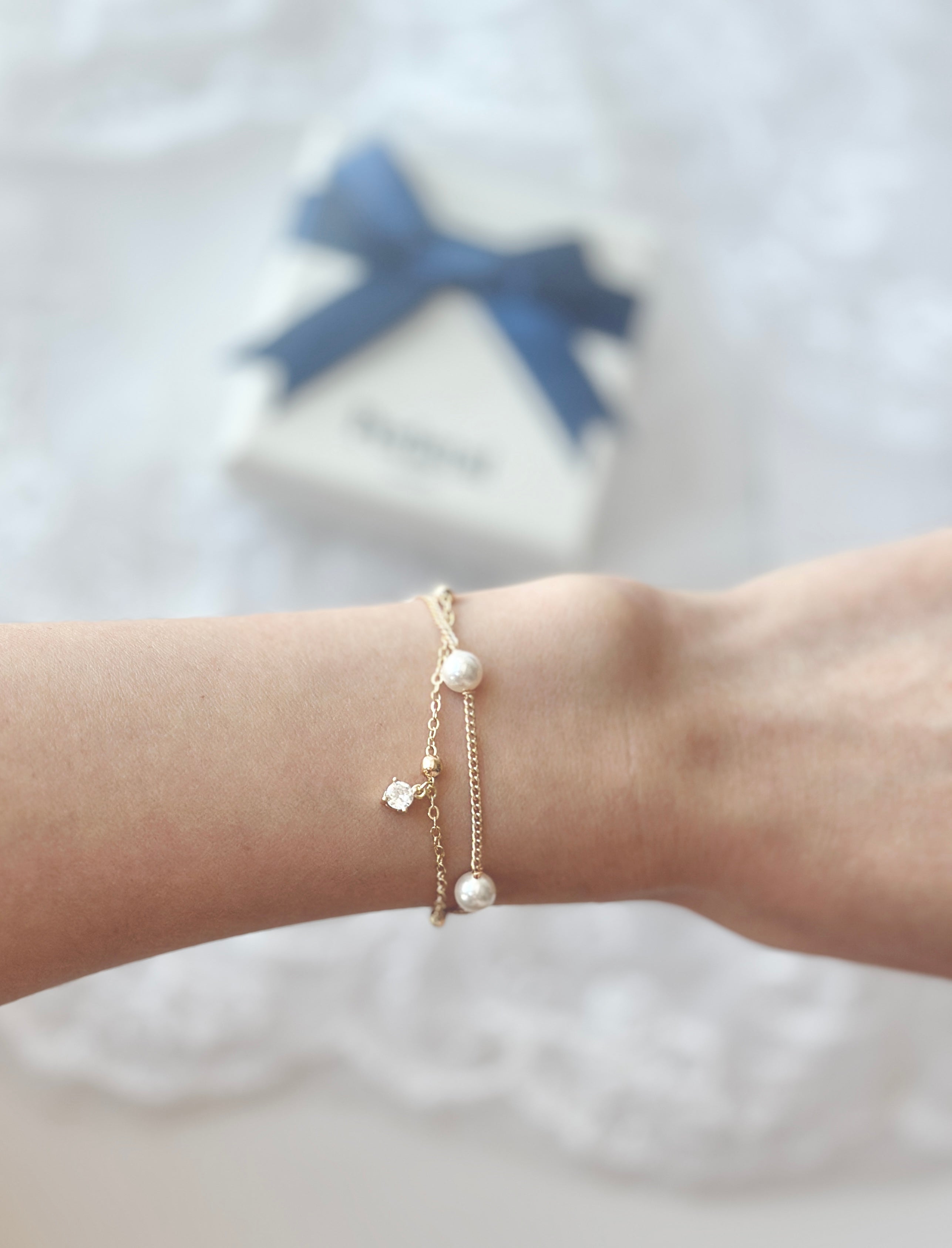 ⍣ 𝘚𝘵𝘢𝘳𝘭𝘪𝘨𝘩𝘵 𝘗𝘦𝘢𝘳𝘭 𝘋𝘶𝘰 𝘉𝘳𝘢𝘤𝘦𝘭𝘦𝘵