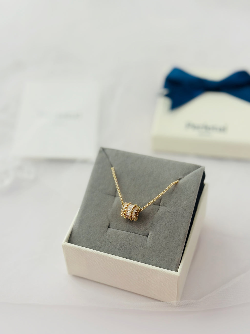 ⋆✧ 𝘙𝘢𝘥𝘪𝘢𝘯𝘵 𝘡𝘶𝘳𝘪 𝘕𝘦𝘤𝘬𝘭𝘢𝘤𝘦