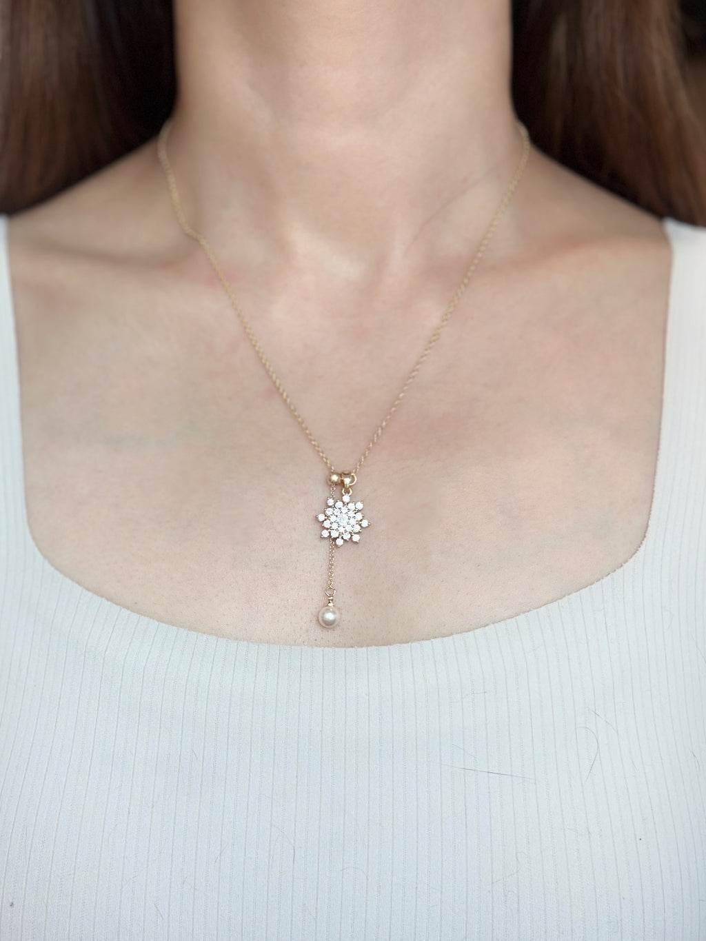 𝘚𝘯𝘰𝘸𝘧𝘭𝘢𝘬𝘦 𝘚𝘦𝘳𝘦𝘯𝘢𝘥𝘦 𝘕𝘦𝘤𝘬𝘭𝘢𝘤𝘦 ❄︎