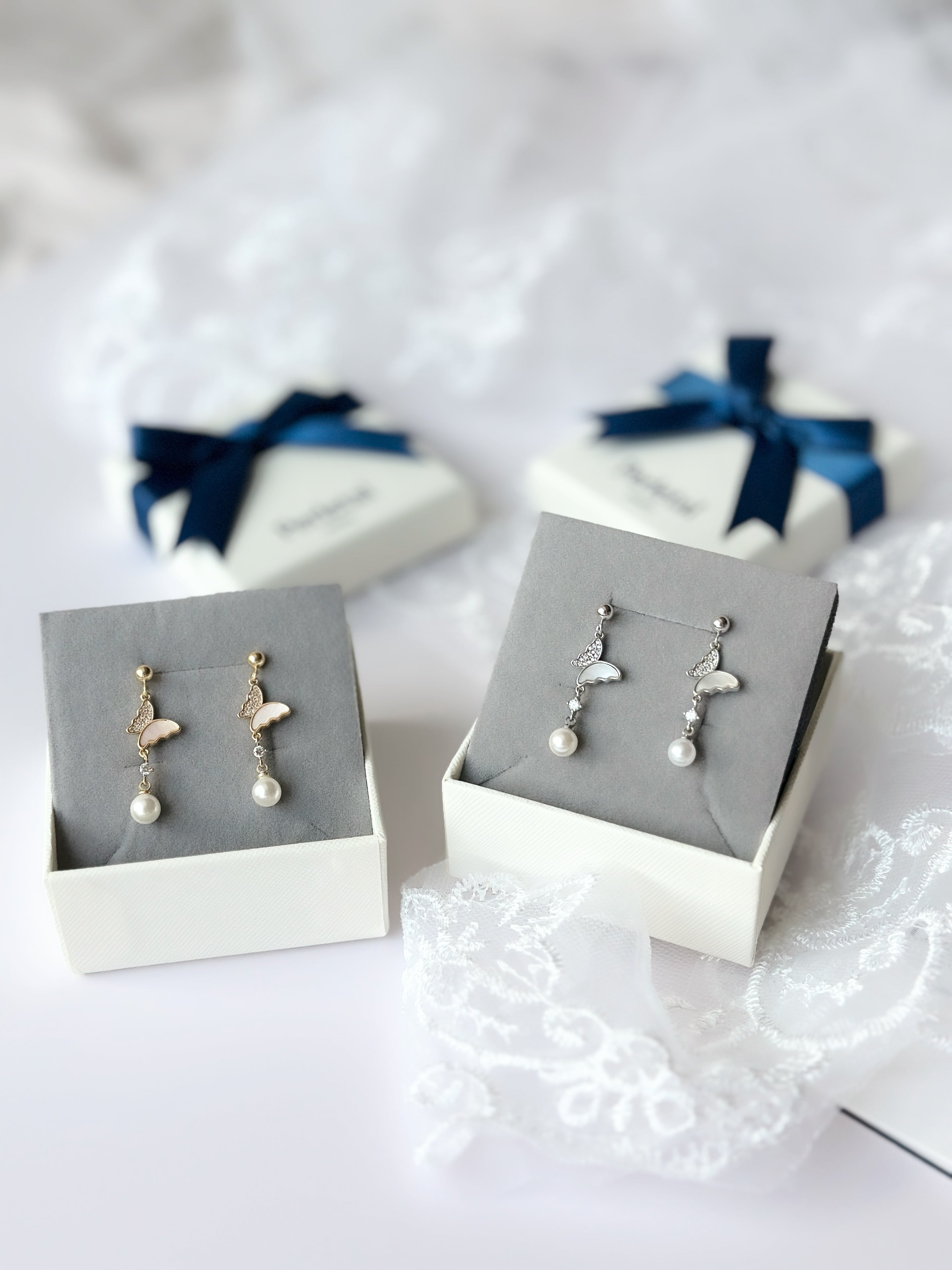 𝘍𝘭𝘶𝘵𝘵𝘦𝘳 𝘗𝘦𝘢𝘳𝘭 𝘋𝘳𝘰𝘱𝘴