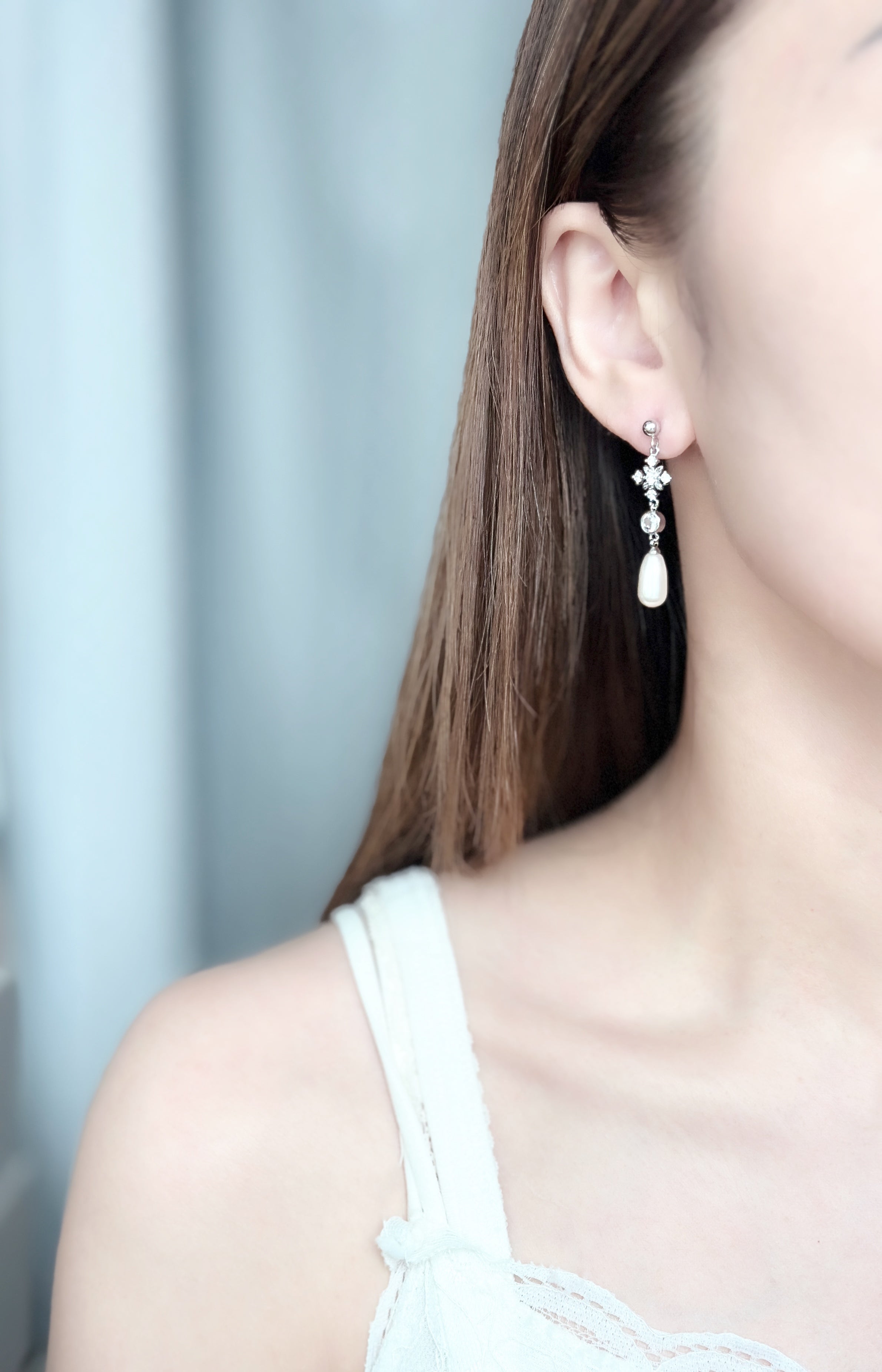 𝘾𝙚𝙡𝙚𝙨𝙩𝙞𝙖𝙡 𝙋𝙚𝙖𝙧𝙡 𝘿𝙧𝙤𝙥𝙨