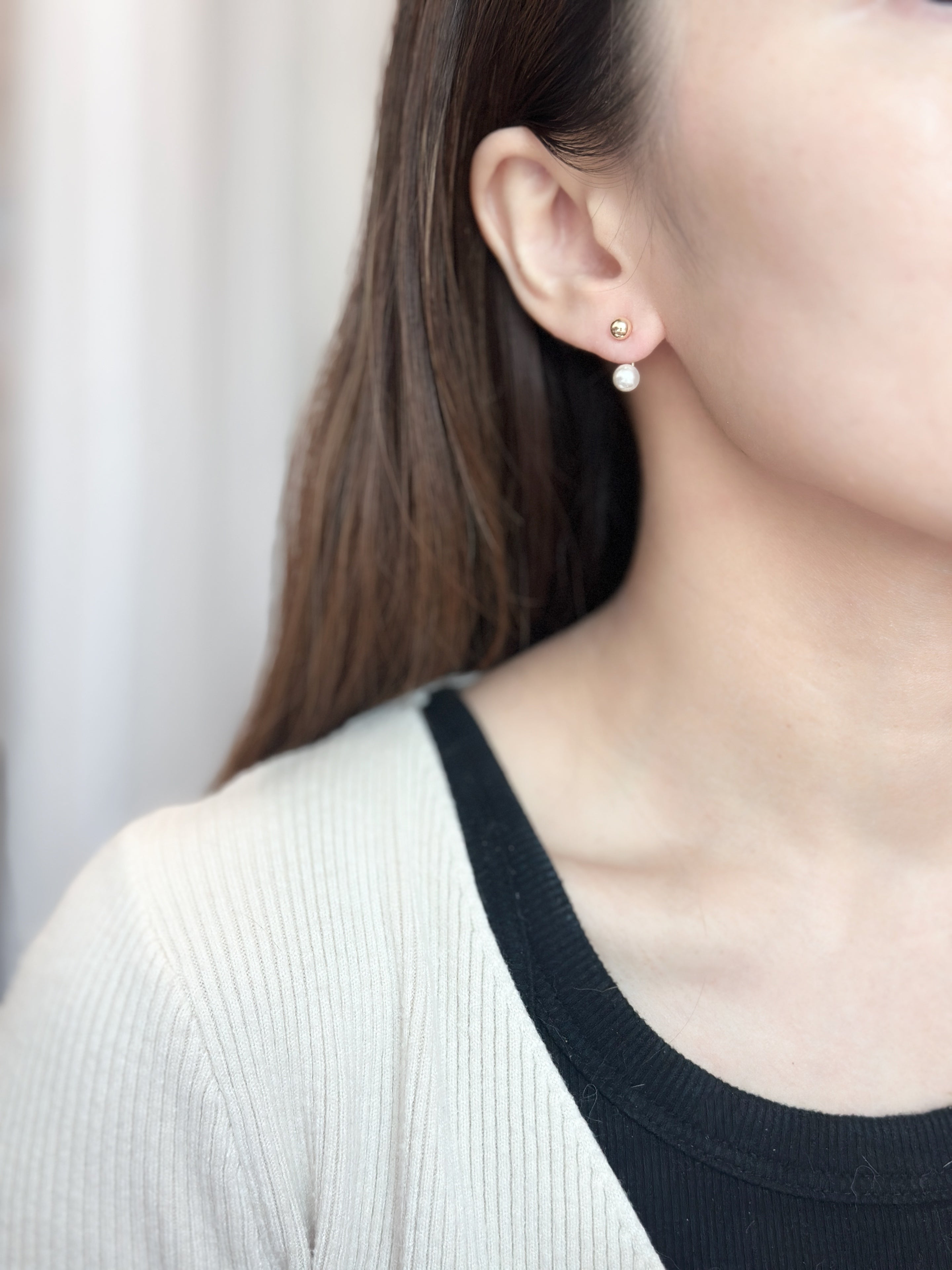 𝘎𝘰𝘭𝘥𝘦𝘯 𝘗𝘦𝘢𝘳𝘭𝘴 𝘍𝘳𝘰𝘯𝘵 𝘉𝘢𝘤𝘬 𝘌𝘢𝘳𝘳𝘪𝘯𝘨𝘴 ⊛*