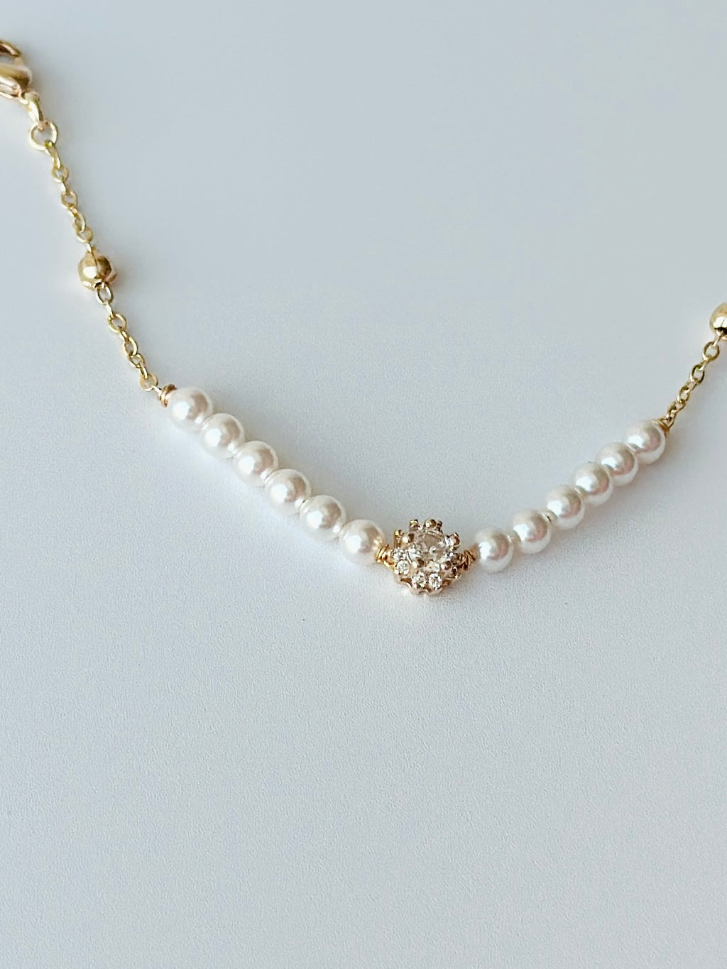 ⊛ 𝘌𝘭𝘦𝘨𝘢𝘯𝘵 𝘗𝘦𝘢𝘳𝘭 𝘎𝘭𝘰𝘸 𝘉𝘳𝘢𝘤𝘦𝘭𝘦𝘵