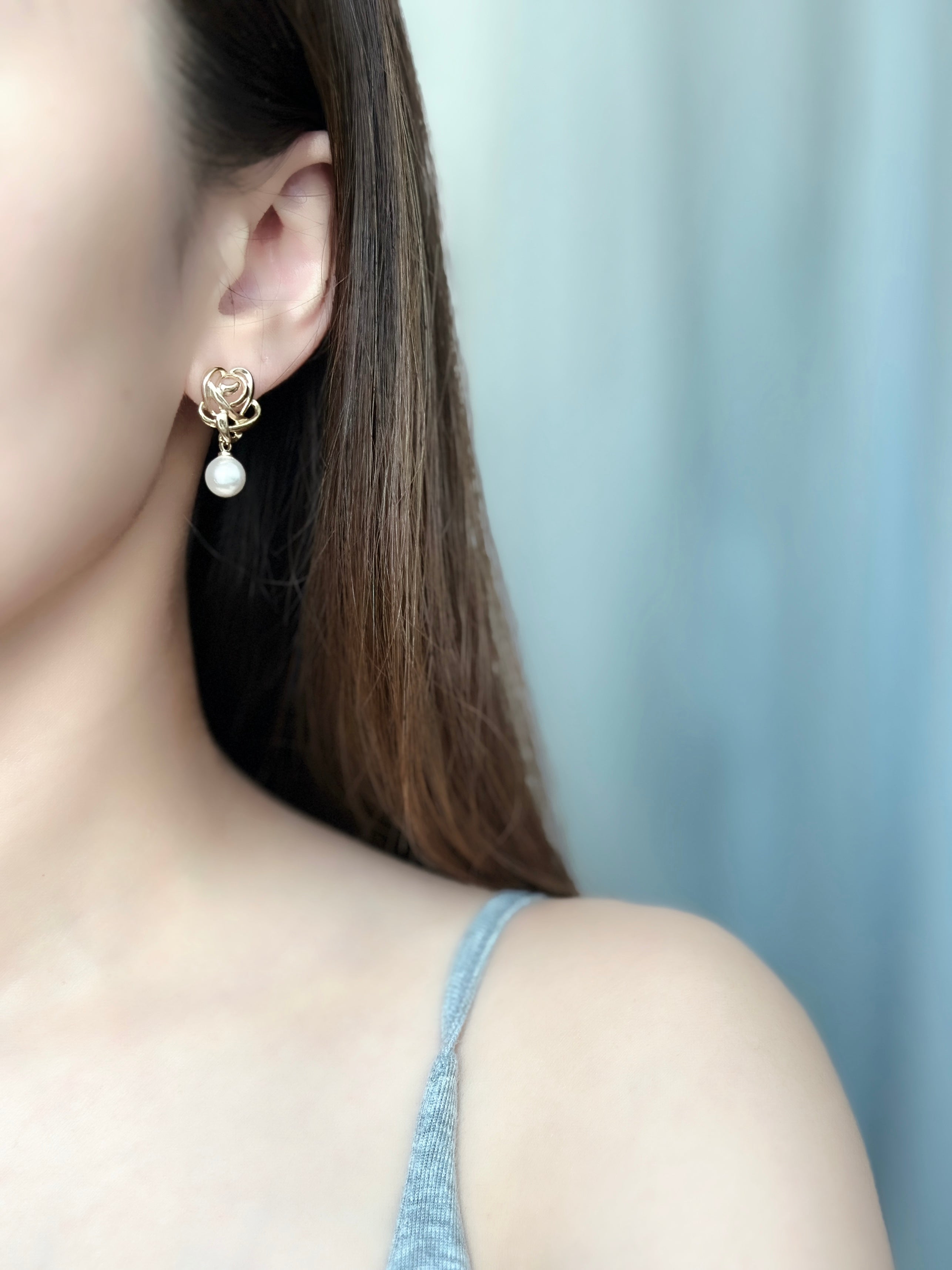 ꕤ ´·.· 𝘎𝘰𝘭𝘥𝘦𝘯 𝘉𝘭𝘰𝘰𝘮 𝘗𝘦𝘢𝘳𝘭 𝘋𝘳𝘰𝘱𝘴