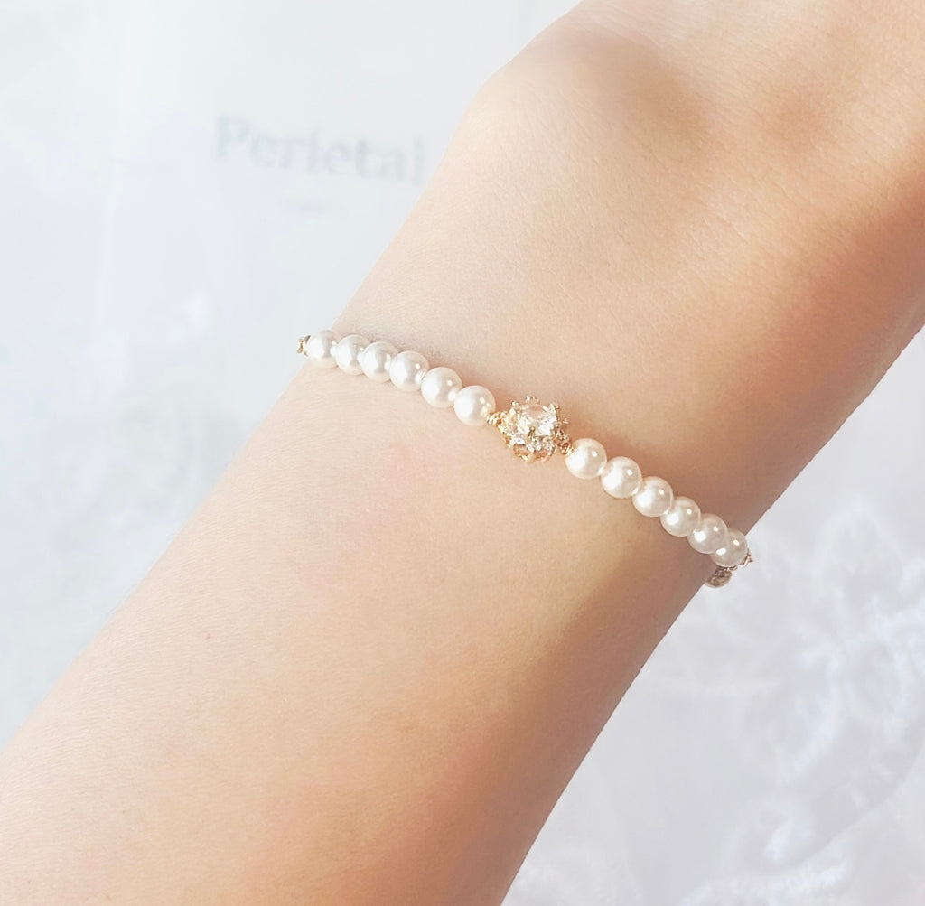 ⊛ 𝘌𝘭𝘦𝘨𝘢𝘯𝘵 𝘗𝘦𝘢𝘳𝘭 𝘎𝘭𝘰𝘸 𝘉𝘳𝘢𝘤𝘦𝘭𝘦𝘵