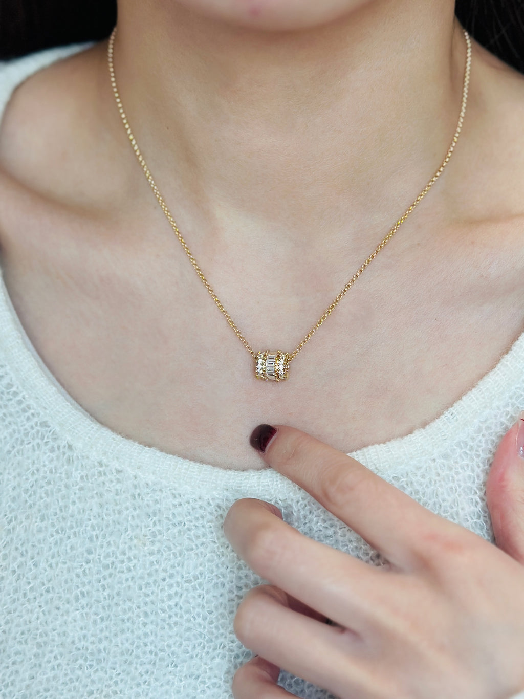 ⋆✧ 𝘙𝘢𝘥𝘪𝘢𝘯𝘵 𝘡𝘶𝘳𝘪 𝘕𝘦𝘤𝘬𝘭𝘢𝘤𝘦