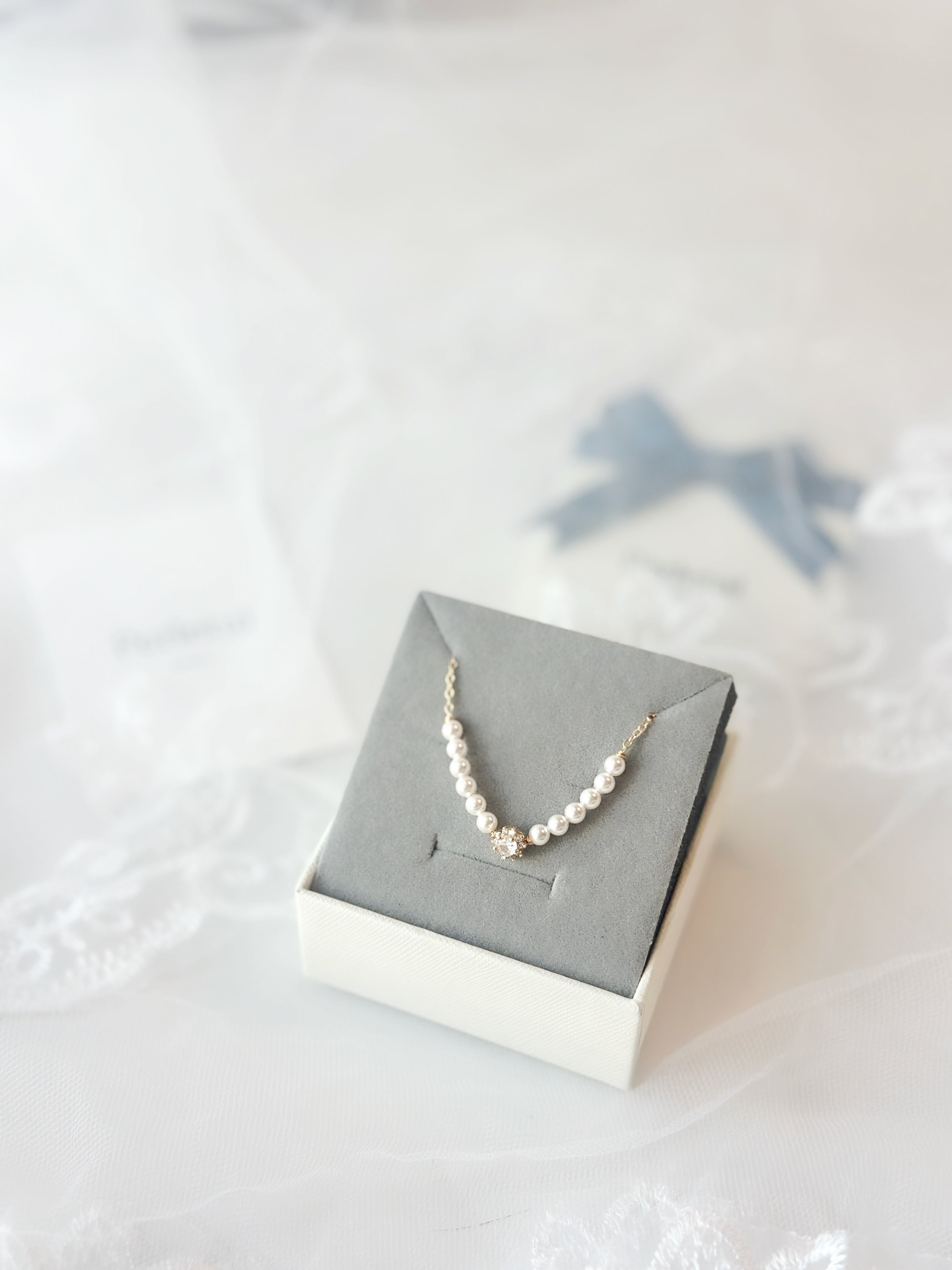 ⊛ 𝘌𝘭𝘦𝘨𝘢𝘯𝘵 𝘗𝘦𝘢𝘳𝘭 𝘎𝘭𝘰𝘸 𝘉𝘳𝘢𝘤𝘦𝘭𝘦𝘵