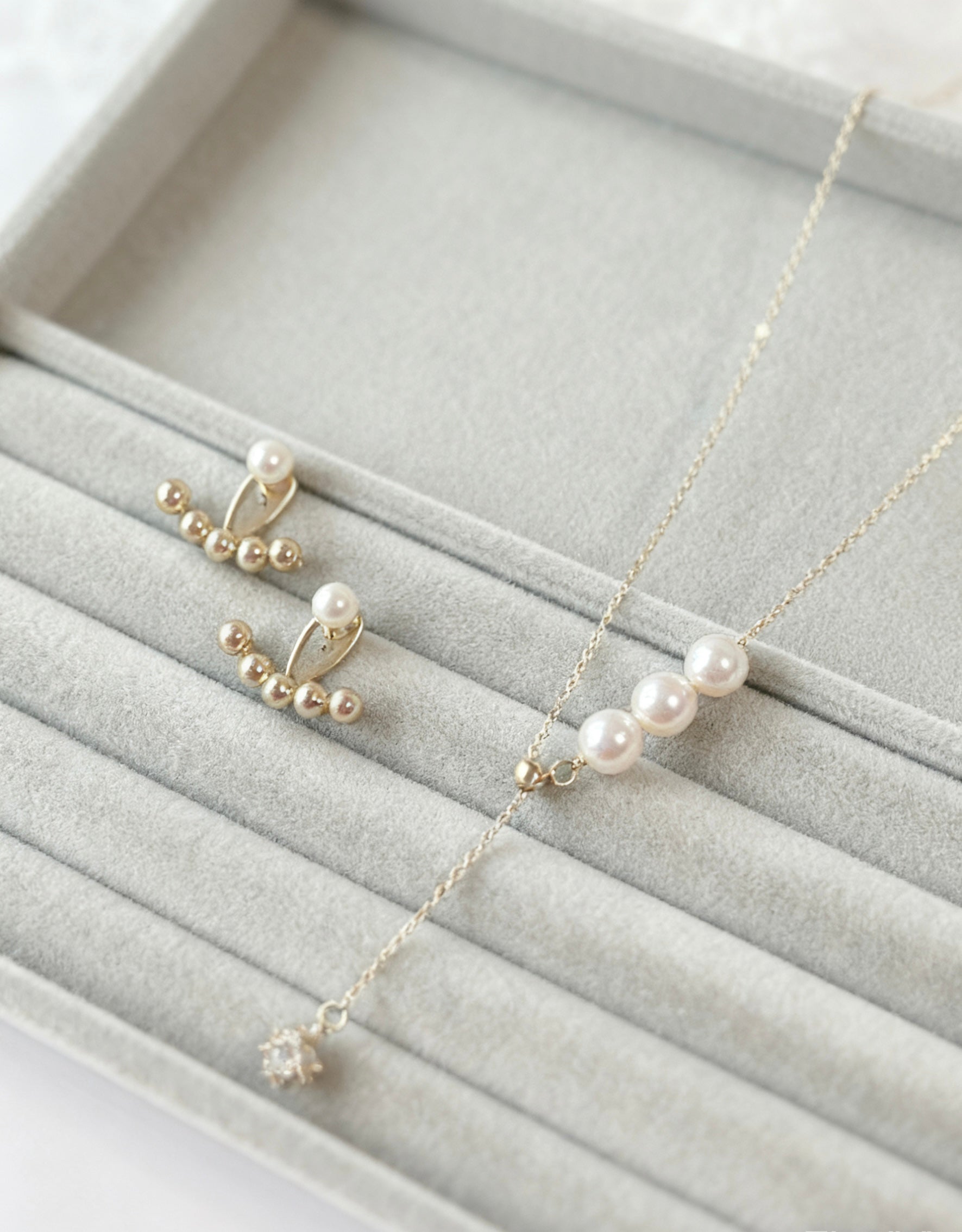 ⊹°𝘓𝘶𝘮𝘪𝘯𝘰𝘶𝘴 𝘗𝘦𝘢𝘳𝘭𝘴 𝘚𝘦𝘵